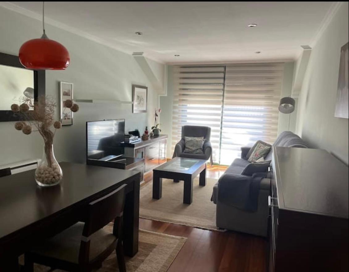 Апартаменти Piso Acogedor Комбарро Екстер'єр фото